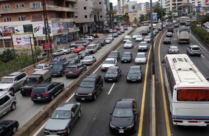 اليازا” تحذّر من تدهور أوتوستراد جونية – طرابلس!