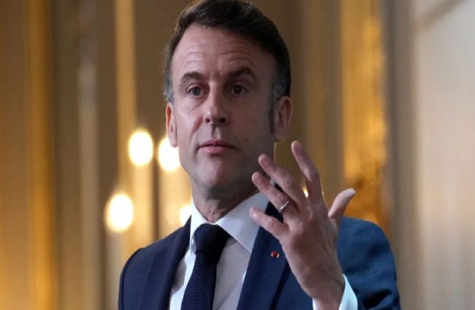 ماكرون: على الحكومة الإسرائيلية إنهاء الحرب