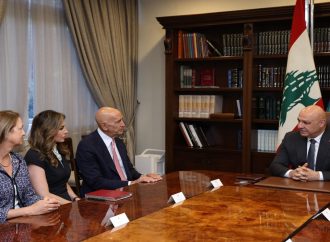 لقاء في بعبدا.. والجيش يبحث تأمين المساعدات!