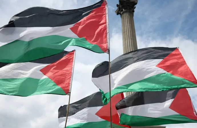 تسليم السلاح الفلسطيني بدأ