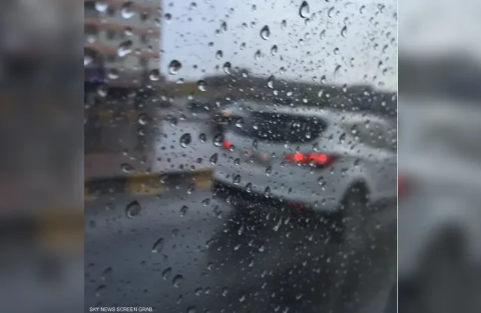 طقس الأسبوع.. ضباب بحر مائج وربما أمطار!