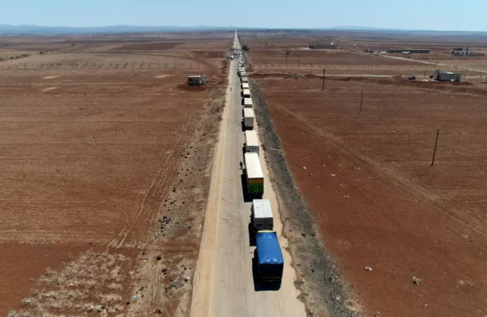 مساعدات في طريقها للمدينة… المرصد يكشف عن حصيلة جديدة لحوادث السويداء