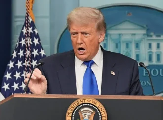 ترامب يهدد بسيطرة الحكومة على واشنطن