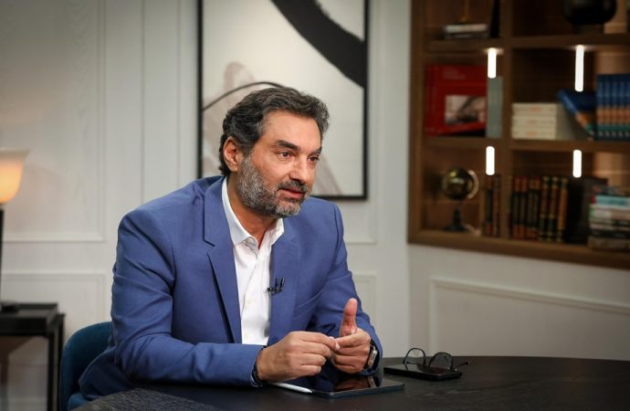 الصادق: الجيش سيقوم بدوره ولا تصادم على الأرض