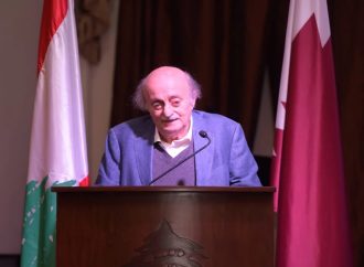 جنبلاط اتصل بقائد الجيش معزياً ومثنياً على خطابه