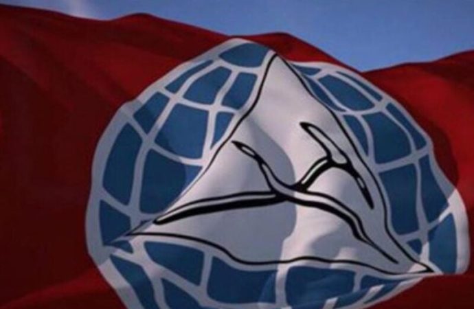 نائب في التقدمي الاشتراكي للمسؤولين الإيرانيين: “يللي استحوا ماتوا”