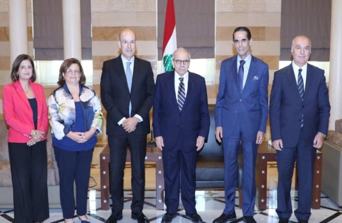 سلام يتسلّم التقرير السنوي لديوان المحاسبة