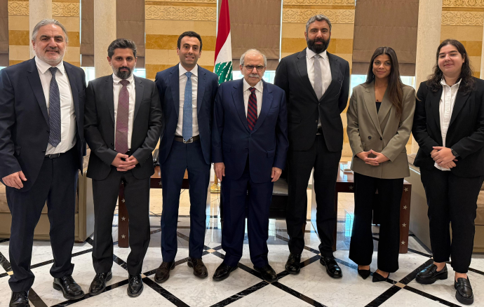 وفد “الكتلة الوطنية” زار سلام متضامنا وداعما لقرار الحكومة