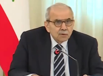 رئيس الحكومة دان الجولة الاستفزازية للمتحدث باسم الجيش الإسرائيلي قرب الخيام