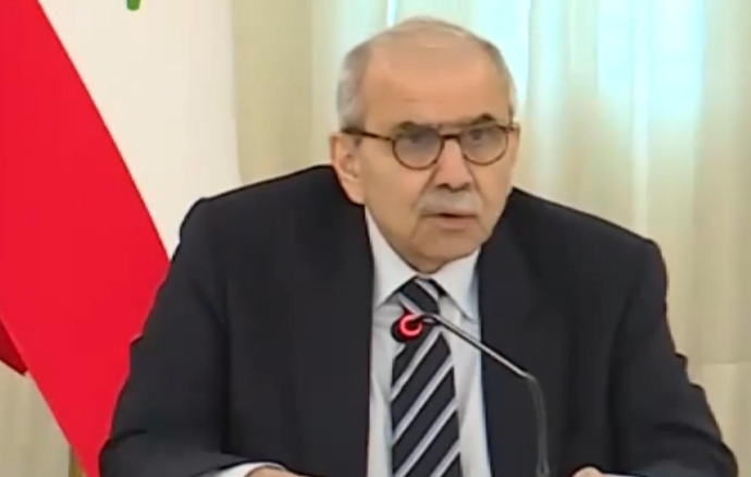 رئيس الحكومة دان الجولة الاستفزازية للمتحدث باسم الجيش الإسرائيلي قرب الخيام