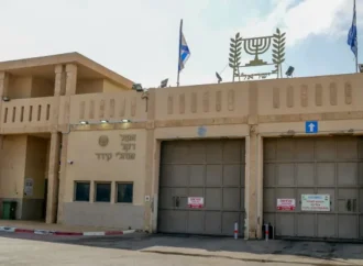 محكمة إسرائيلية: الحكومة قصّرت بتأمين غذاء الأسرى