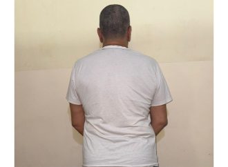 شعبة المعلومات توقف شخصًا سرق خزنة فيها مبلغ ماليّ ومجوهرات من منزل صديقه بواسطة الكسر والخلع، وتضبط المسروقات