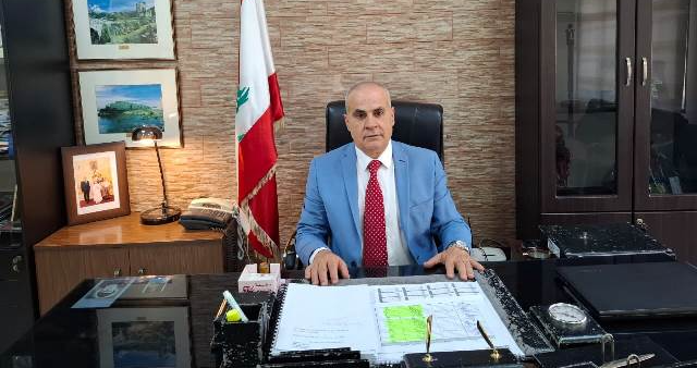 قائمقام البترون طلب اتخاذ الاجراءات بحق اصحاب الاكشاك المنتشرة على الاوتوستراد