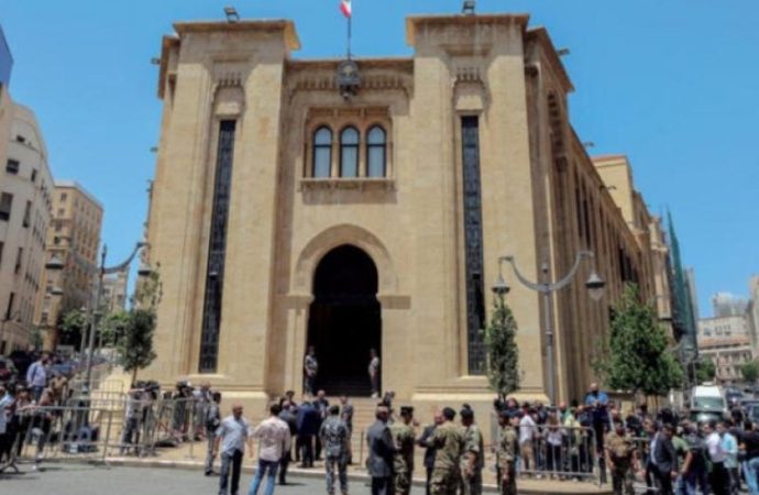 تدابير سير في محيط مجلس النواب الاثنين والثلاثاء.. فما السبب؟