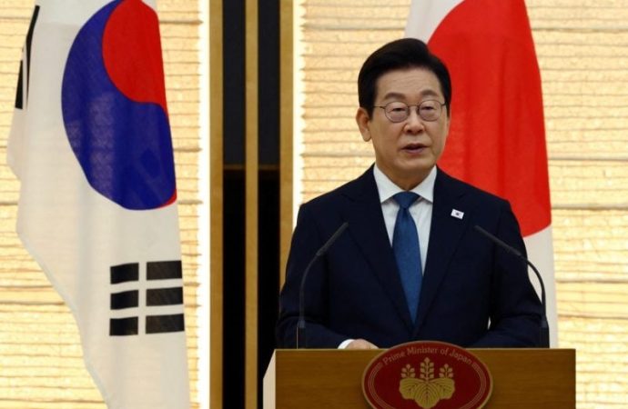 كوريا الجنوبية تتعهد بدعم مواطنيها المعتقلين في مداهمة أمريكية