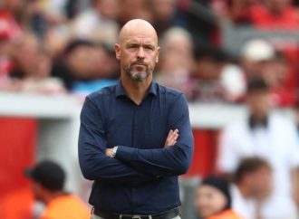 بعد مباراتين في الدوري الألماني.. ليفركوزن يقيل تن هاغ!