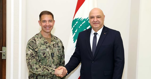الرئيس عون دعا الولايات المتحدة الى الضغط على اسرائيل للانسحاب من الأراضي اللبنانية