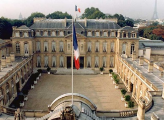 الاليزيه: ماكرون وزيلينسكي وقادة أوروبيون سيتحدثون الى ترامب بعد القمة بشأن أوكرانيا الخميس