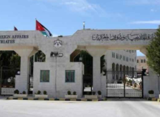 الخارجية الأردنية: تهجير الفلسطينيين من أرضهم جريمة حرب سنتصدى لها