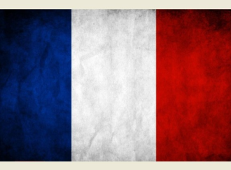 الخارجية الفرنسية: فرنسا ترحب بتبني الحكومة اللبنانية خطة الجيش لإستعادة احتكار الدولة للسلاح