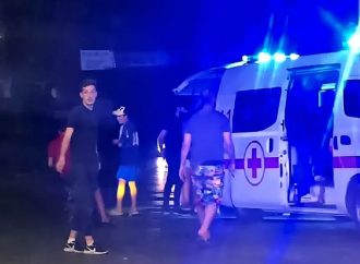 شمالًا.. قاد سيارته عكس السير فاصطدم بدراجة نارية!