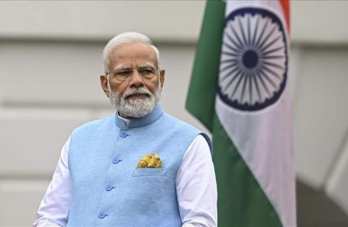 رئيس الوزراء الهندي يلتقي بوتين في قمة منظمة شنغهاي