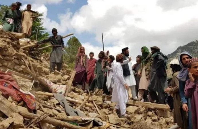 الهلال الأحمر الأفغاني: إرتفاع عدد قتلى الزلزال إلى 1124