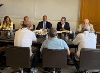 وزارة الأشغال تطلق خطة شاملة لتأهيل شبكات تصريف مياه الأمطار