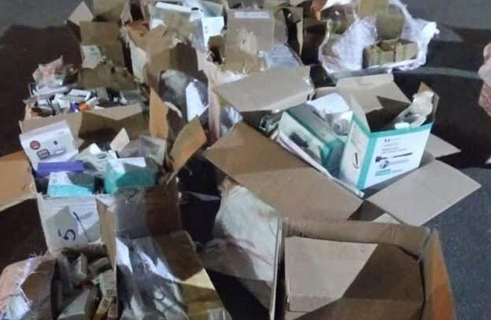 الأمن العام يوقف شاحنة بعد خروجها من مرفأ طرابلس بداخلها أدوية مهربة