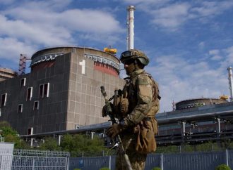 الإدارة الروسية لزابوريجيا: مسيرات أوكرانية أصابت مركز تدريب في المحطة النووية