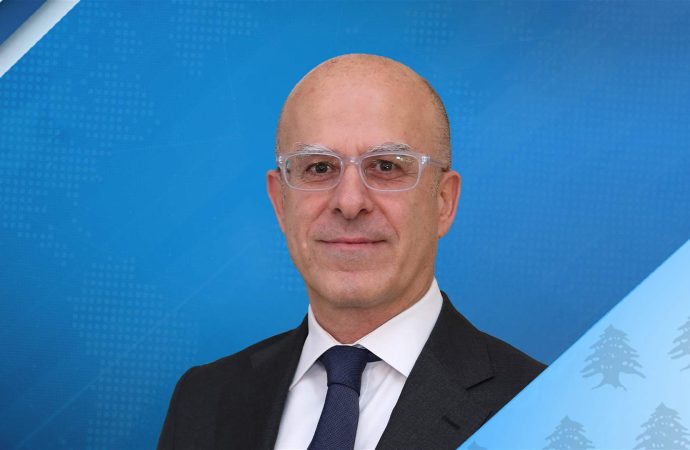 مكي أطلق عملية تقييم الاستراتيجية الوطنية لمكافحة الفساد