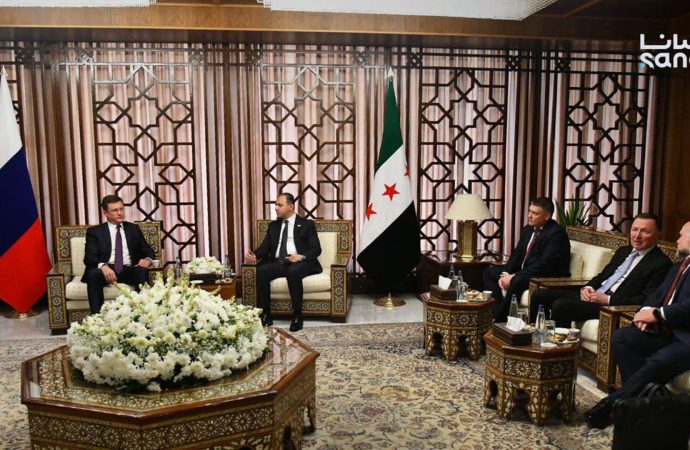 الإدارة السورية تستقبل وفدا روسيا برئاسة نائب رئيس الوزراء نوفاك