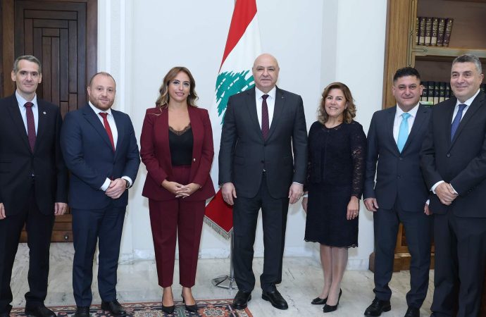 سلسلة لقاءات للرئيس عون