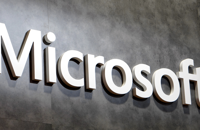 مايكروسوفت: انقطاع كابلات بحرية دولية في البحر الأحمر