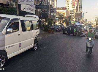 جرحى بحادث على أوتوستراد الزلقا