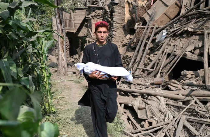 لا أمل بالعثور على ناجين من زلزال أفغانستان!