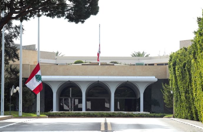 انسحاب وزراء “الثنائي الشيعي” من الجلسة!