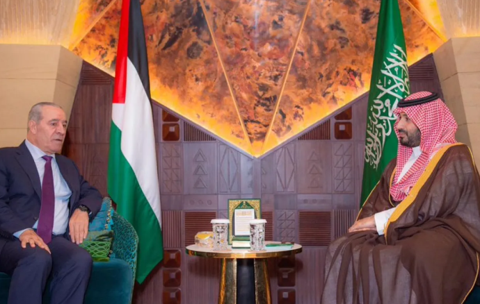ولي العهد السعودي عرض مع نائب الرئيس الفلسطيني المستجدات في غزة