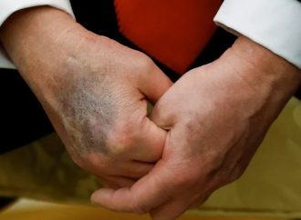 ترامب يرد على شائعات وفاته: بأفضل حال!