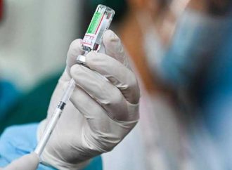 بشأن لقاحات كورونا.. هذا ما طلبه ترامب